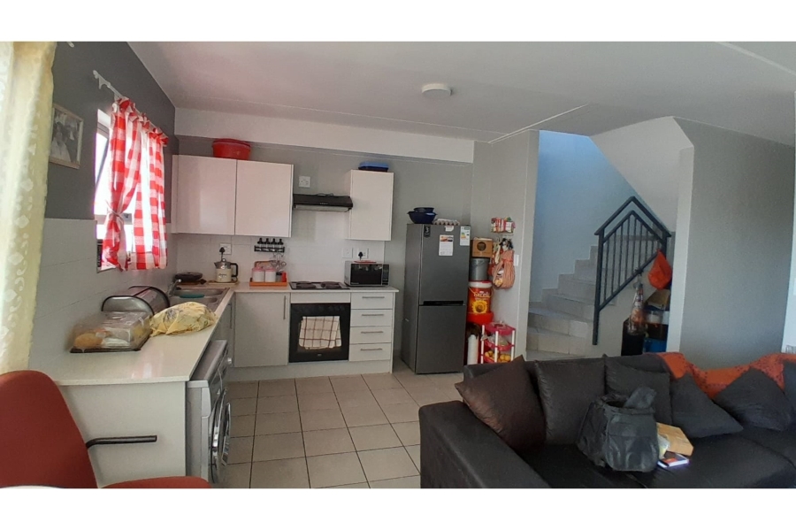 To Let 3 Bedroom Property for Rent in Parklands Western Cape